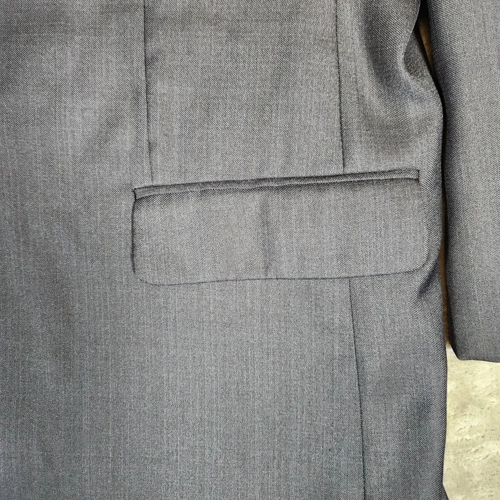 DeZilino Couture Suit‎ Blazer 48L Gray Wool Touch Super 150s 2 Button